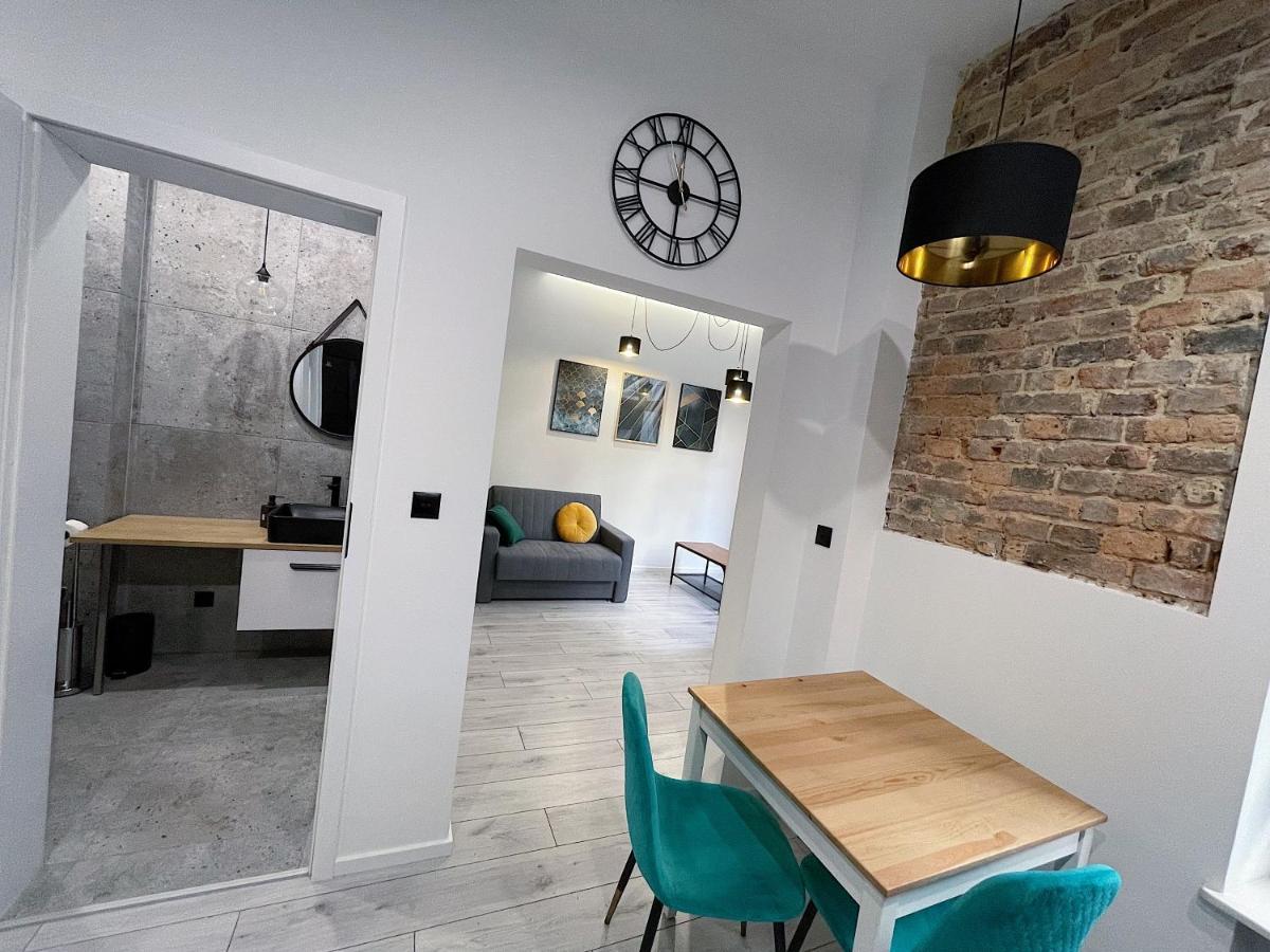Polonia Art Apartments In The City Center Katowice Bagian luar foto