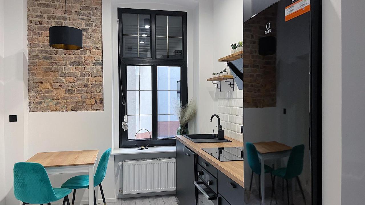 Polonia Art Apartments In The City Center Katowice Bagian luar foto